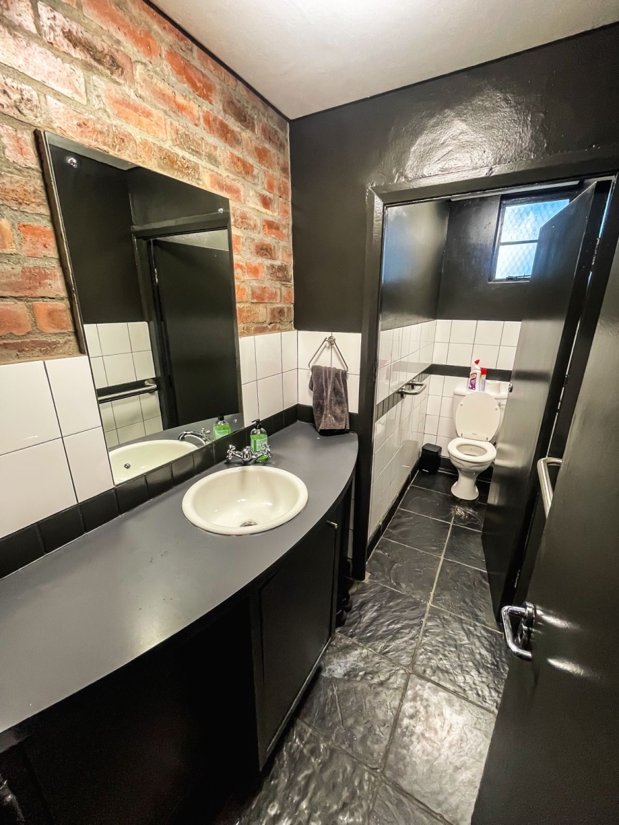 0 Bedroom Property for Sale in Gardens Western Cape